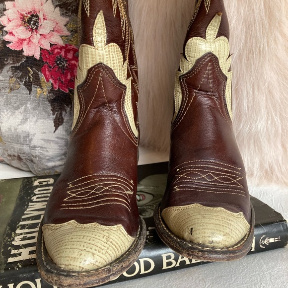 Vintage Texas Brand Unisex Cowboy Boots - Picture 8 of 14